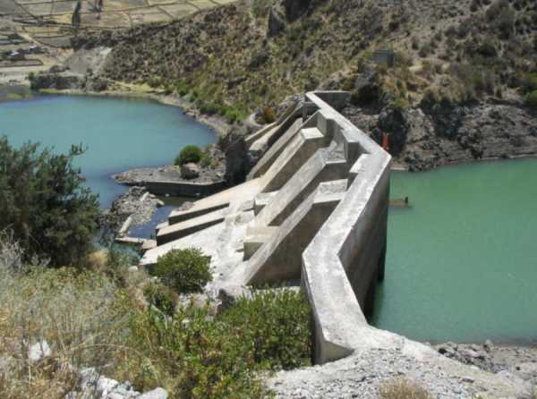 Represar el agua es pensar en el desarrollo