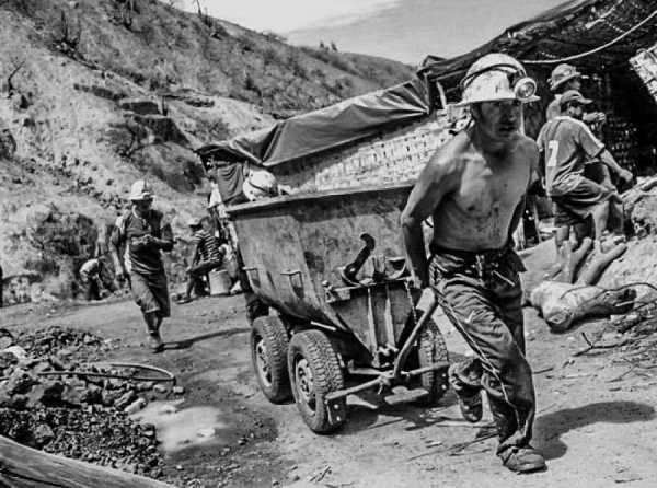 Apuntes sobre la minería informal