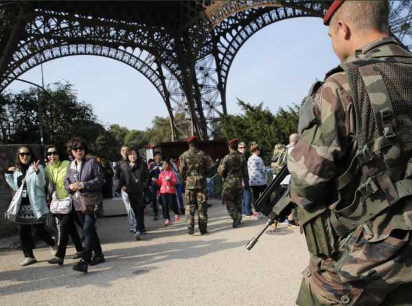 Crónica de guerra. Atentados y el pueblo de París