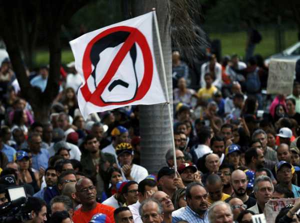 Hora de desenmascarar la infiltración de la izquierda