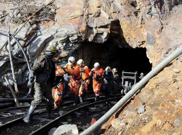 Combatiendo a la desinformación en minería