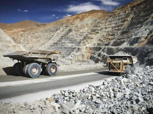 Aporte de la minería a salud y turismo