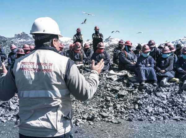 Formalizar a la minería artesanal para aislar a la minería ilegal