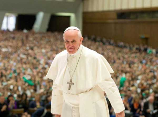 El Papa llega al Perú