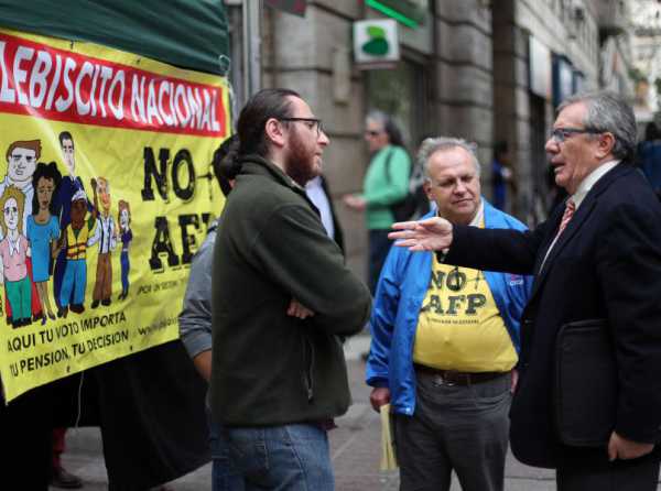 Un sistema de pensiones de reparto y su aproximación al esquema de Ponzi