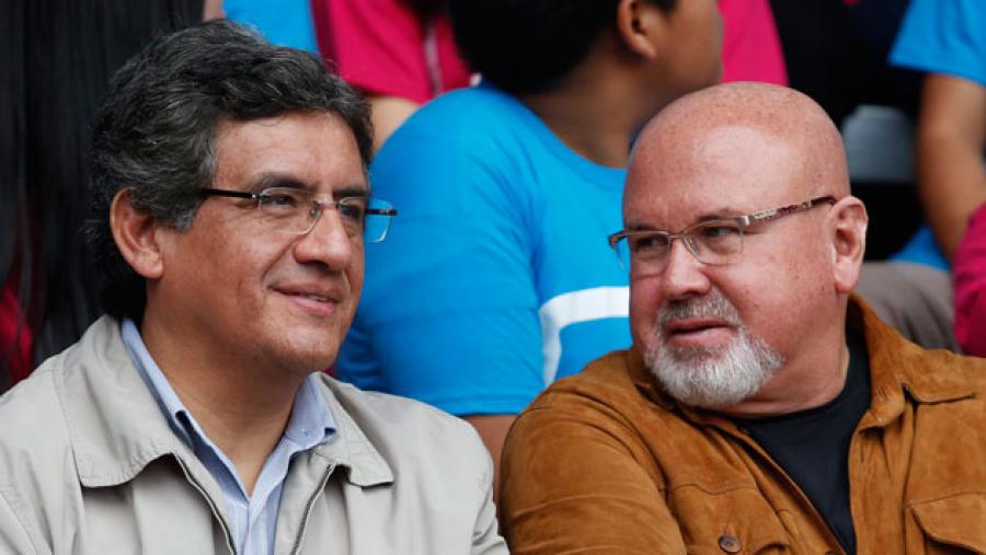 Urgente: ¡Sheput y Bruce al Gabinete!