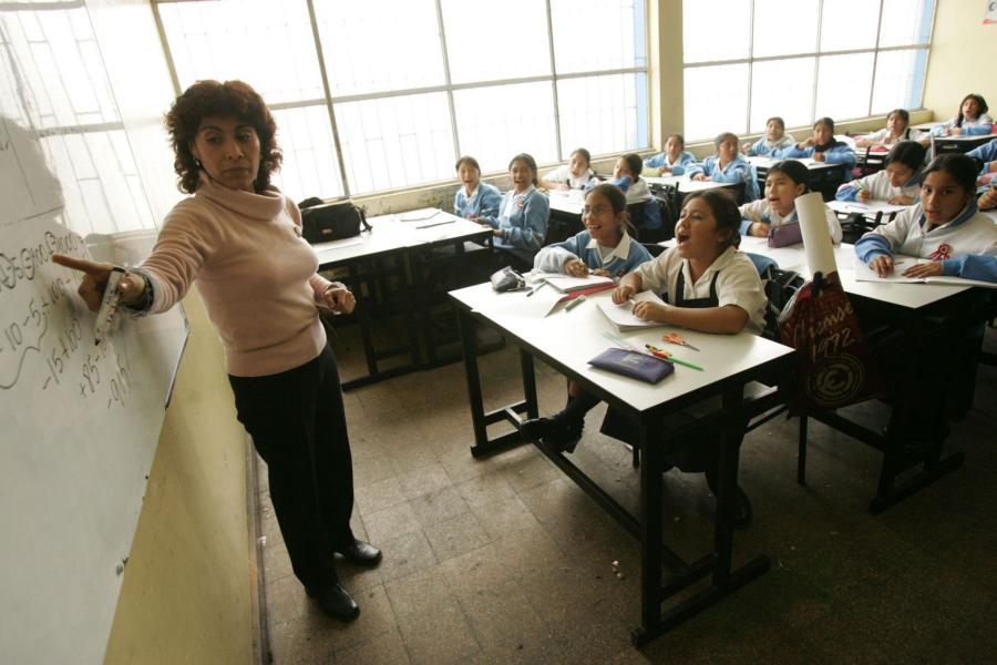 DEGENERACIÓN EDUCATIVA