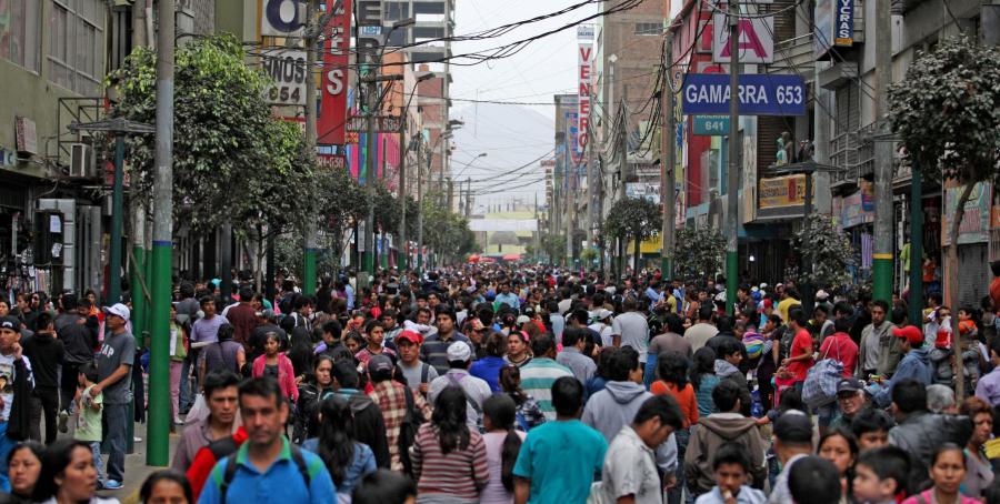 Gamarra defiende empleo juvenil