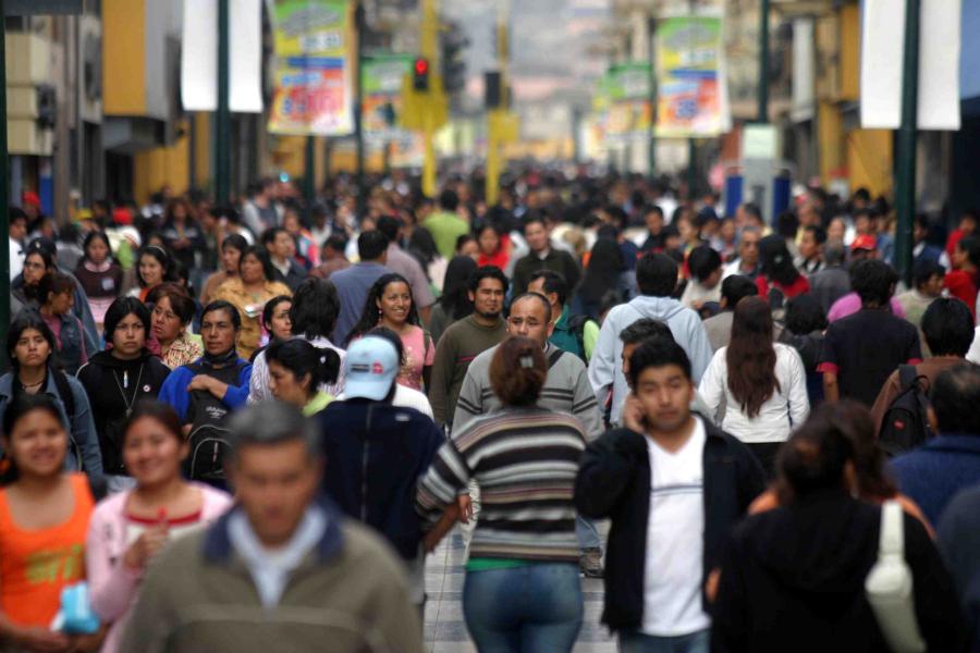 RECORRER LAS CALLES DEL PERÚ