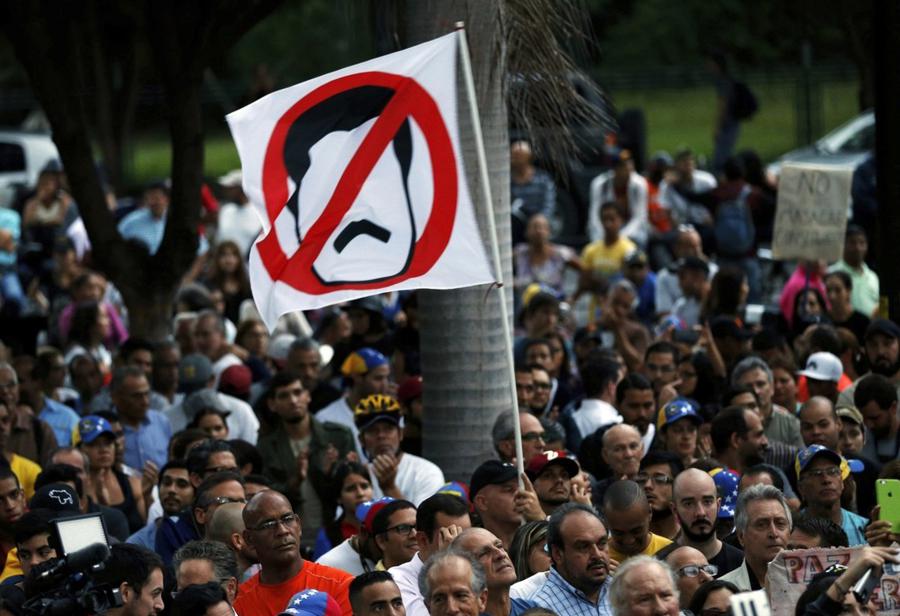 Hora de desenmascarar la infiltración de la izquierda